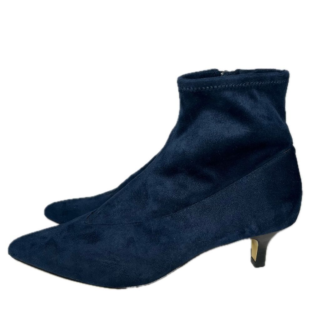 Bella Vita Stephanie II Kitten Heel Faux Suede Ankle Boots Navy Size 7.5 - Picture 4 of 9